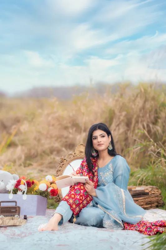 AbhiRoop (16 of 52)